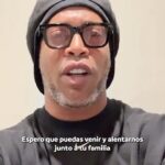 Ronaldinho Instagram – ¡Ronaldinho llevará el ‘jogo bonito’ al partido de #LeyendasCONMEBOL! 🤙🏾🇧🇷

📍DRV PNK Stadium 🏟️🦩 – Fort Lauderdale, Florida 🇺🇸

🗓️ 05 de diciembre

Conoce a todos los ídolos que estarán en este gran juego y adquiere tus entradas ingresando a Ticketmaster (enlace en nuestras historias). 🎟️

#CreeEnGrande

Ronaldinho levará o ‘jogo bonito’ no encontro das #LeyendasCONMEBOL! 🤙🏾🇧🇷

📍DRV PNK Stadium 🏟️🦩 – Fort Lauderdale, Florida 🇺🇸

🗓️ 05 de dezembro

Conheça todos os ídolos que estarão nesse grande jogo e adquira já seus ingressos acessando Ticketmaster (enlace nas nossas histórias). 🎟️

#AcrediteSempre