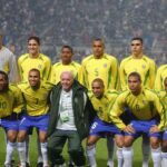 Ronaldinho Instagram - Obrigado por tudo mestre !!! Descanse em paz 🙏🏾