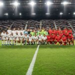 Ronaldinho Instagram - Obrigado pelo carinho galera de Miami!!! 🇺🇸🇺🇸 Que alegria levar a magia das #LeyendasCONMEBOL para o mundo!!! Mt feliz por estar de novo em campo com tantos craques 🤙🏾 DRV PNK Stadium