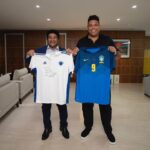Ronaldo Instagram - Como é bom reencontrá-las! 🏆🏆 Hoje visitei a sede da @cbf_futebol para relembrar as conquistas pela nossa Seleção. Aproveitei também para apresentar o projeto que estamos desenvolvendo no @Cruzeiro ao presidente da CBF, Ednaldo Rodrigues. Obrigado pelo convite, presidente, e boa sorte no desafio de conduzir o futebol brasileiro.