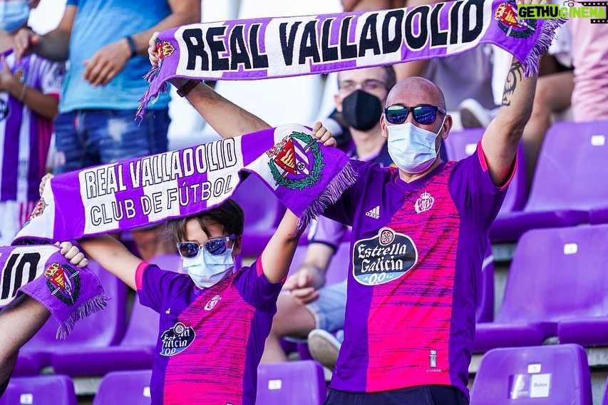 Ronaldo Instagram - Más de 500 días esperando este momento. Nuestra afición de vuelta en casa. El trofeo Ciudad De Valladolid se quedó en Zorrilla con una victoria sobre el Rayo Vallecano (3-1). #AúpaPucela #ContigoComienzaLaVuelta