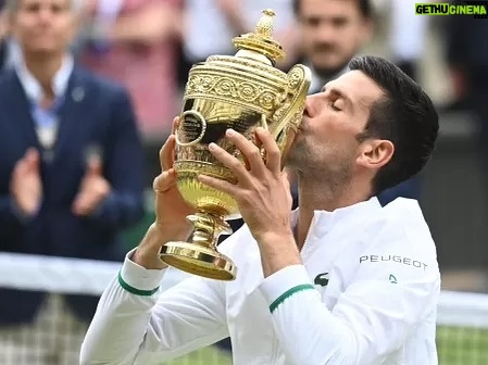 Ronaldo - 437.6K Likes - You are a beast, @djokernole 🏆🏆🏆🏆🏆🏆🏆🏆🏆🏆🏆🏆🏆🏆🏆🏆🏆🏆🏆🏆 #20GrandSlams #djoko