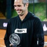 Ronaldo Instagram - Após 9 dias de torneio e 5 dias de transmissão ao vivo, o Galácticos Open em prol da @fundacaofenomenos acabou. Reforçamos o cunho social do evento e a importância da generosidade de todos que tem doado, e buscamos compartilhar esses recursos com outras organizações, para fortalecer ainda mais essa corrente de impacto social positivo. ⠀⠀⠀⠀⠀⠀⠀⠀⠀ Por isso, os campeões das chaves 2 e 3, @_brunorosa e @ninextt, receberam o prêmio de 25 mil reais para serem doados à organizações sociais de sua escolha.  ⠀⠀⠀⠀⠀⠀⠀⠀⠀ E também premiamos os alunos do @projetoboladentro, instituição parceira da @givaldobarbosatennis responsável pela organização do torneio ao lado da @octagonbrasil. ⠀⠀⠀⠀⠀⠀⠀⠀⠀ Nós da Fundação Fenômenos agradecemos a todos os galácticos, os voluntários, todos os apoiadores, e aos patrocinadores @netshoes @santanderprivatebanking e @neoquimica. E principalmente a todas as pessoas que doaram em suas casas. Vocês estão nos ajudando a transformar o Brasil num país mais inclusivo e potente. ⠀⠀⠀⠀⠀⠀⠀⠀⠀ Continuem doando através do link na nossa bio! #saqueprofuturo