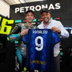 Ronaldo Instagram - Fiz questão de estar na sua última corrida, @valeyellow46. Parabéns pela linda carreira. Você é um verdadeiro Fenômeno!