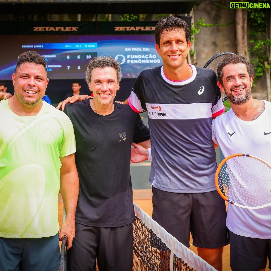 Ronaldo Instagram - Finalizamos mais um @galacticosopen em prol da @fundacaofenomenos com muita gratidão e alegria! Nosso muito obrigada a todos apoiadores, patrocinadores, voluntários e doadores que engajados fazem a vida de tantos fenômenos se tornar melhor, com mais oportunidade e igualdade. Gratidão, sempre 🙏🏻 #galacticosopen #fundacaofenomenos #charity 📷 Manu Scarpa @agenciabrazilnews São Paulo, Brazil