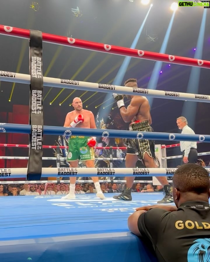 Ronaldo - 830.7K Likes - What a great experience at the #battleofthebaddest. Congrats @tysonfury and @francisngannou for the amazing fight.