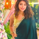 Rooqma Ray Instagram - Me and my never ending Saree love 🌿 Wearing @goindrilaofficial Clicked by @rezwanrssunnyofficial #instagood #insta #instagram #instafashion #instamood #wedding #weddingseason #december #shaadi #sareelove #sareefashion #rooqmaray PC Chandra Garden