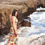 Rooqma Ray Instagram - Every ending has a bright new beginning. Embrace it with open arms !!! #insta #lastsaturday #2023 #yearendtrip #throwback #instafashion #beach #sealife #rooqmaray #india