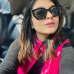 Rooqma Ray Instagram - Pink isn’t just a color, it’s a feeling 💞 #insta #instagood #instagram #instafashion #pink #jacket #winterfashion #decemberdaily #instamood #loveyourself #rooqmaray Kolkata - The City of Joy