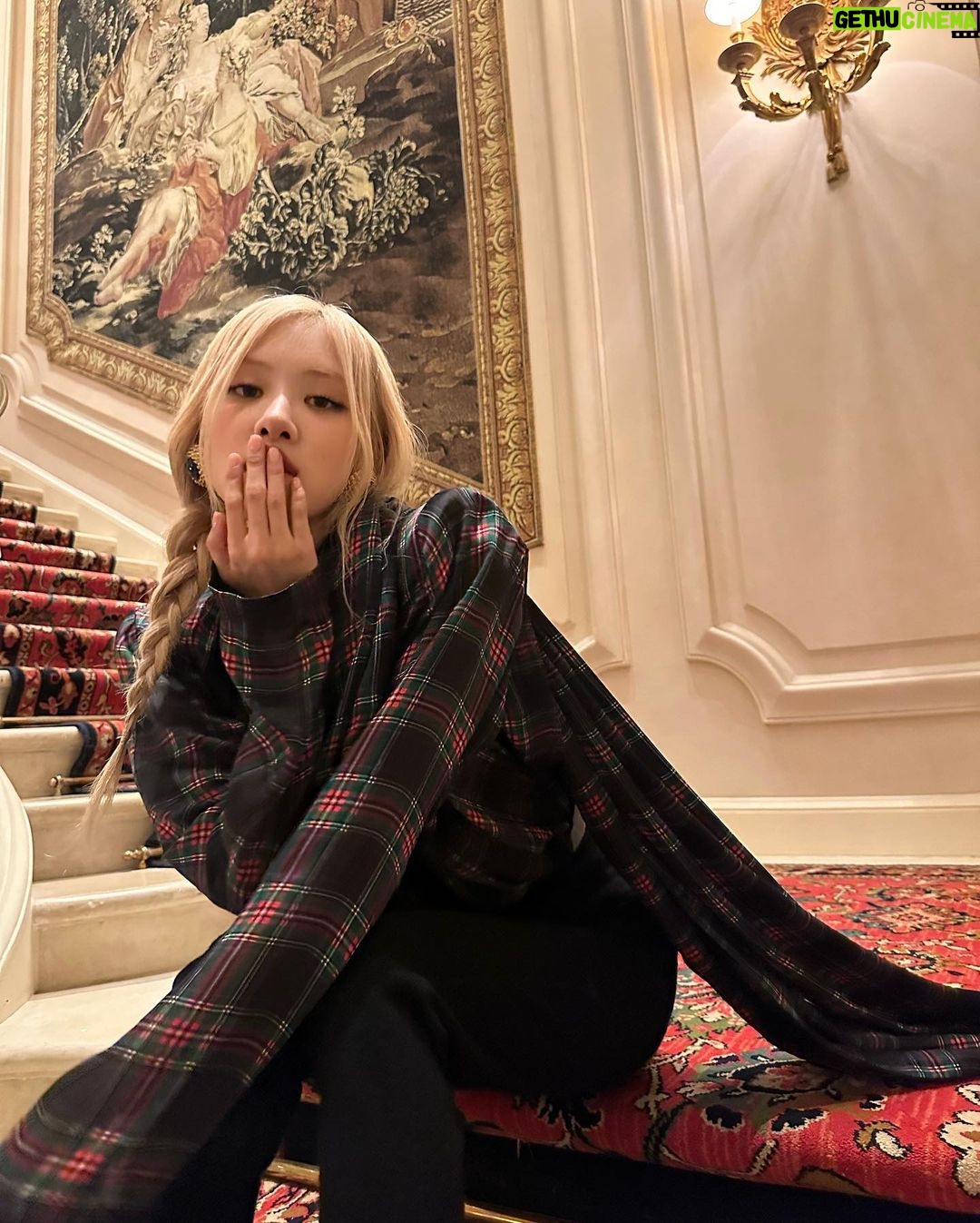 Rosé Instagram - Nights in Paris. @ysl @anthonyvaccarello ❤️ Paris, France