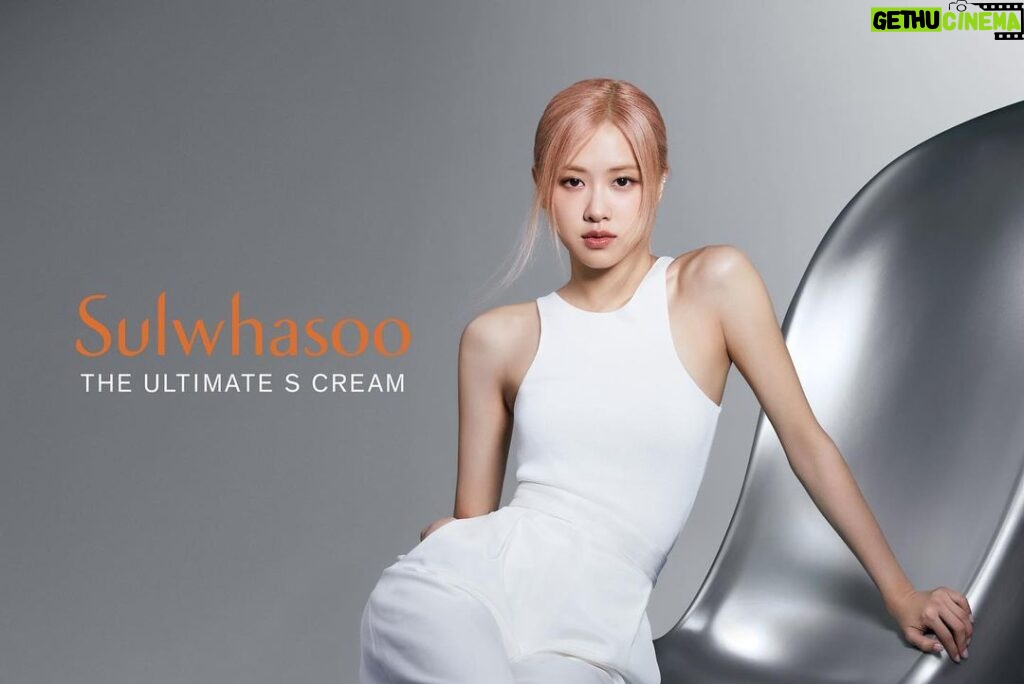 Rosé Instagram - @sulwhasoo.official’s new Ultimate S cream. 🧡