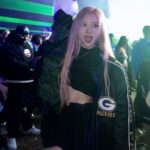 Rosé Instagram - PPIINKKCHELLAA 23 How crazy it is to headline Coachella this year. What a ride. Thank you Blinks. Grateful for @blackpinkofficial. This was so much fun 🎀 see u again in a few days