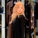 Rosé Instagram - @ysl pop up event at @the_hyundai, Seoul. 많은 관심 부탁드려요🖤 The Hyundai Seoul