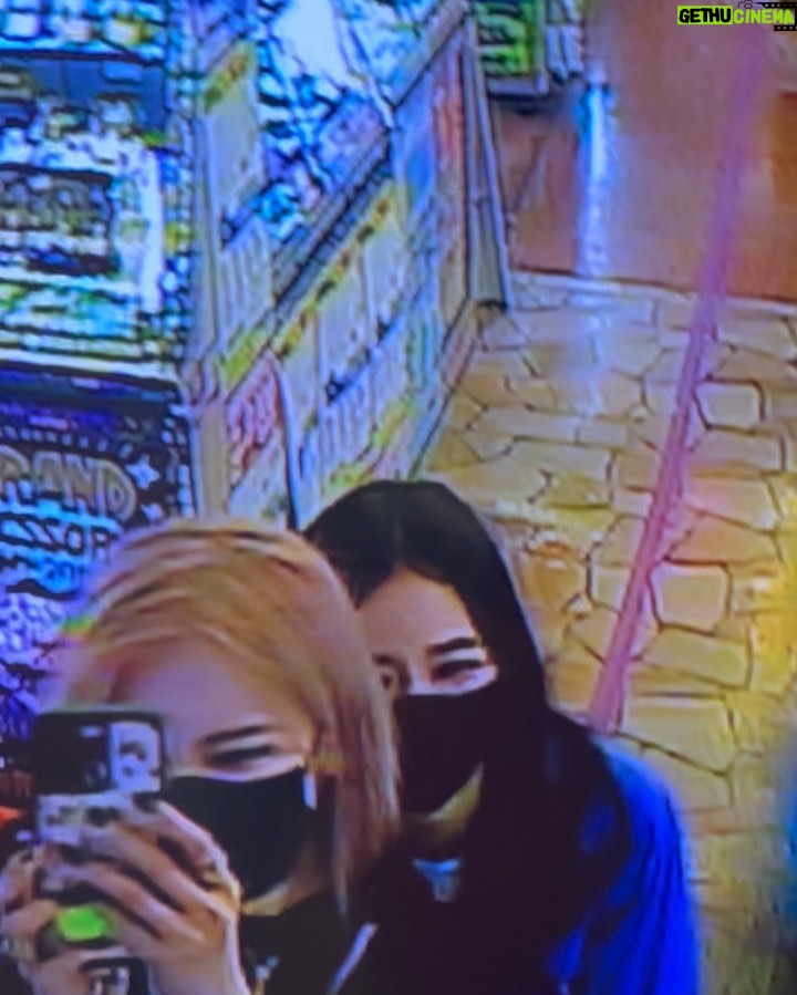 Rosé Instagram - Tokyo ⸝⸝> ̫ <⸝⸝✰ I wish I stayed longer.. missed you all so much ෆ⸒⸒