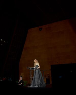 Rosé Instagram - Thank you for having me last night @sulwhasoo.official for this eventful evening to celebrate the exciting new chapter and partnership with @metmuseum 🤎