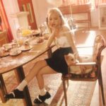 Rosé Instagram - two more nights