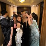 Rosé Instagram - What a week it’s been. I am immensely grateful to have been invited to Apple Park to speak at the APEC spousal event about my experience on mental health, Blackpink to have been invited to the Korean state banquet at the Buckingham Palace, and to receive an honorable MBE alongside my fellow bandmates. It has been a week of many emotions. But grateful is a word that best describes the week. I thank the many blinks out there who genuinely support who we are and what we stand for. I am grateful to have this platform and to be able to share positivity.