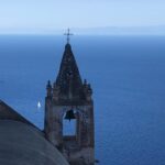 Rosa Diletta Rossi Instagram - Alicudi Capperi e scale Vista mare coi piedi a monte #alicudi #isolata #ammare