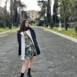 Rosa Diletta Rossi Instagram - Conservo questi ricordi gelosamente… Alcuni incontri sono talmente rari da farteli sembrare dei regali della vita. Senza la squadra straordinaria di cast tecnico e artistico #mariacorleone non avrebbe preso vita. A loro, ognuno di loro va la mia più grande riconoscenza. Uno su tutti va a @mancio78 che ha saputo guidarci con garbo e attenzione, che non ha mai mancato il dialogo e la generosità, che ha un talento autentico e pieno di vita. Vi aspettiamo con ansia!