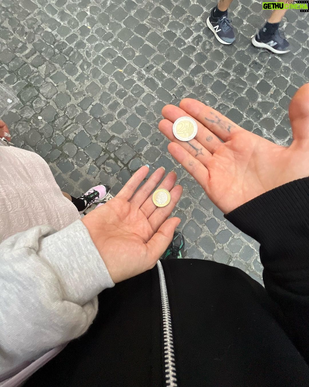 Rosalรญa Instagram - ๐๏ธ๐๏ธ๐๏ธ๐๏ธ๐๏ธ๐๏ธ๐๏ธ Roma, Italia