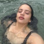 Rosalía Instagram - Hoy toca tirarse al ríoooooooo Bern, Switzerland