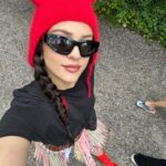 Rosalía Instagram - Hoy toca tirarse al ríoooooooo Bern, Switzerland