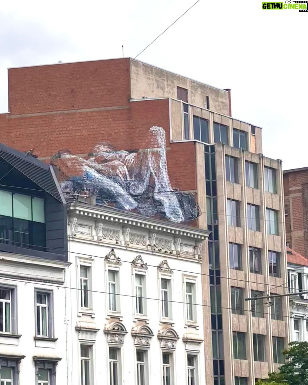 Rosalía Instagram - :}}}}}}}}}}}} Bruxelles, Belgique