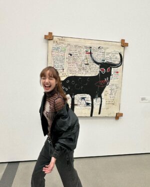 Rosalía Instagram - Mi amiga es más bonita que un Basquiat