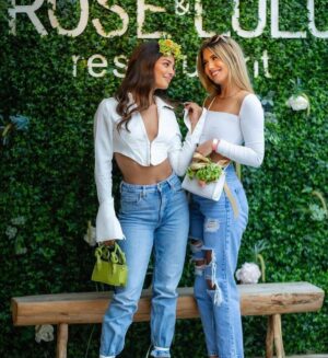 Rosanna Jegorel Instagram - Give me sum mango juice pls 🥭