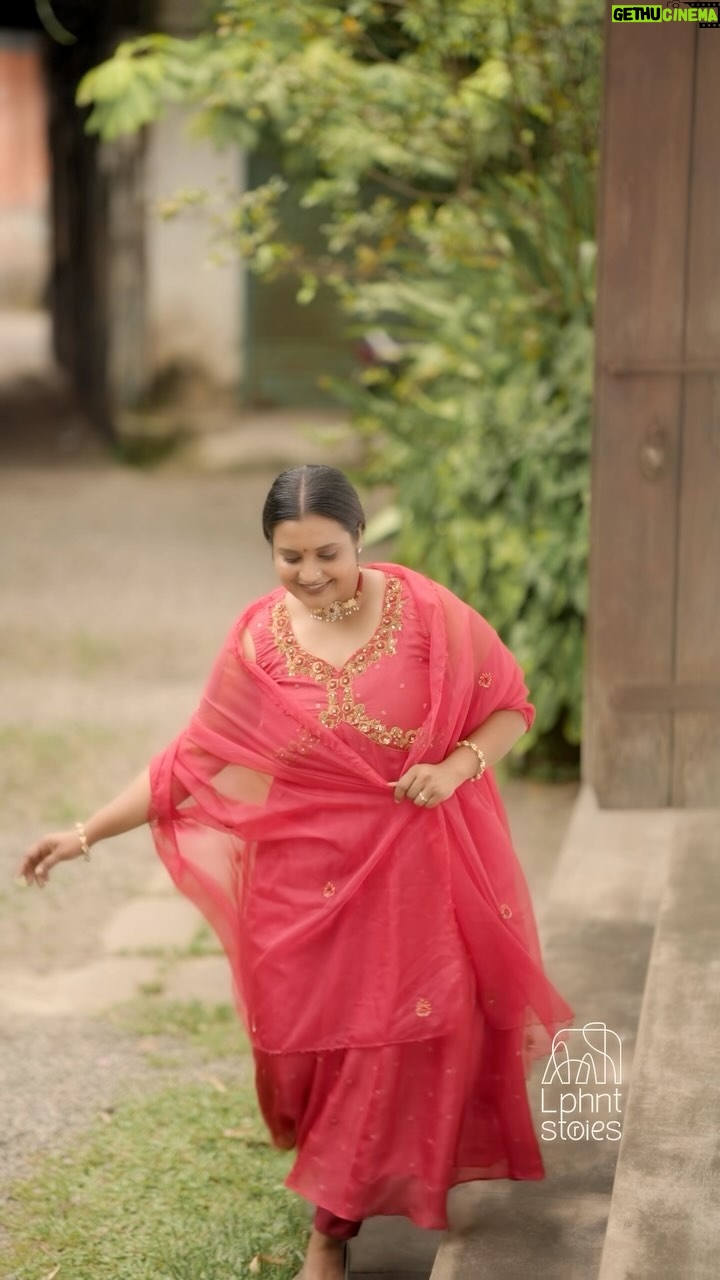 Roshna Ann Roy Instagram - Red ❤️ is the first color of spring❤️ . It’s the real color of rebirth. Of beginning.”… @lphntstories.by.roshna “A touch of elegance for any occasion.” 🌲♥️🌲♥️🌲♥️🌲♥️🌲♥️🌲♥️ our Christmas collections here !!!! ♥️ #worldwideshipping DM to placing the order ♥️ @lphntstories.by.roshna 🐘 Our terms * You would like to make a customised order ,head to our store or you can place your order via whatsup no :7994445358 or insta page : @lphntstories.by.roshna * we are open from Monday to Saturday 10 am to 6.30 pm . ! * For any enquiries please feel free to contact us on our official number * Dispatched in 10 to 15 working days . * online customisation is available ,the order status will be updated regularly * All the pictures and vedios are 100% original , our product colour may slightly vary due to individual display settings .! * No refund or exchange and no COD * sizes : S to 5 XL * worldwide shipping available .! #lphntstories #worldwide #clothingbrand #mycostumedesign #lphntcostumes #cheistmasdress #christmascostume #xmascostume #xmas2023 #christmas #design #christmasdesign #xmasclothes #christmaskerala