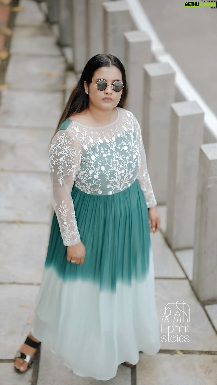 Roshna Ann Roy Instagram - “Jingle all the way to great deals!” ❤️🫶🏼 “A touch of elegance for any occasion.” 🌲♥️🌲♥️🌲♥️🌲♥️🌲♥️🌲♥️ our Christmas collections here !!!! ♥️ #worldwideshipping DM to placing the order ♥️ @lphntstories.by.roshna 🐘 Our terms * You would like to make a customised order ,head to our store or you can place your order via whatsup no :7994445358 or insta page : @lphntstories.by.roshna * we are open from Monday to Saturday 10 am to 6.30 pm . ! * For any enquiries please feel free to contact us on our official number * Dispatched in 10 to 15 working days . * online customisation is available ,the order status will be updated regularly * All the pictures and vedios are 100% original , our product colour may slightly vary due to individual display settings .! * No refund or exchange and no COD * sizes : S to 5 XL * worldwide shipping available .! #lphntstories #worldwide #clothingbrand #mycostumedesign #lphntcostumes #cheistmasdress #christmascostume #xmascostume #xmas2023 #christmas #design #christmasdesign #xmasclothes #christmaskerala