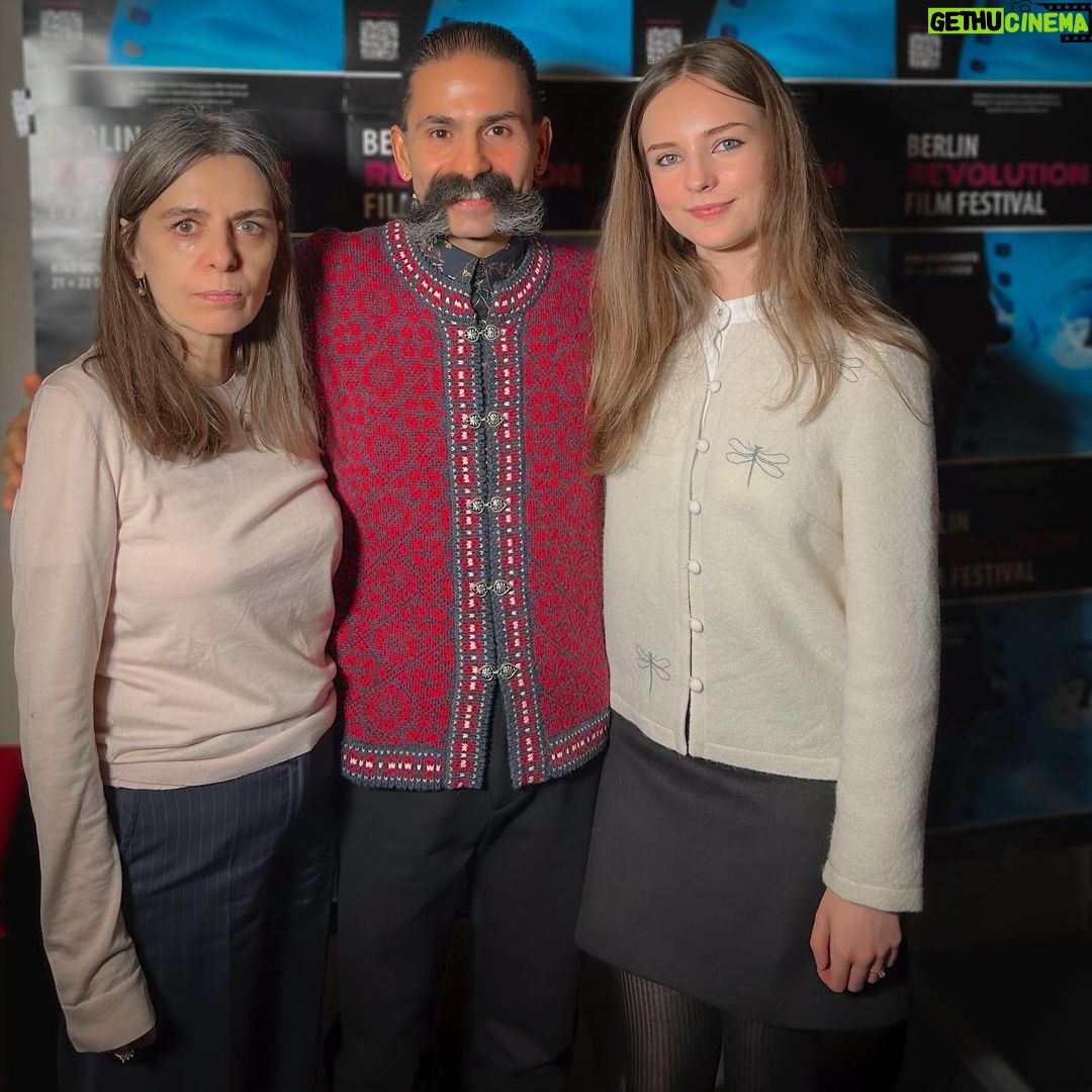 Rouzbeh Rashidi Instagram - Last night, I had the privilege of presenting my latest film, ELPIS, at the Berlin Revolution Film Festival's screening at Kino Moviemento. It was an incredible experience to have my loved ones, including dear friends and family, attend the event. The warm reception from the organizers made this German premiere genuinely exceptional. I want to express my gratitude to the audience for their presence, contributing to the unique atmosphere of the screening. I would also like to thank Andrija Jovanovic for the opportunity and the wonderful hospitality extended to me. My appreciation knows no bounds for my exceptional cast, Elika Ostrov and Claudia Basrawi, who accompanied me throughout the entire filmmaking journey. I would also like to acknowledge the Arts Council of Ireland for their support in making this project a reality. Stay tuned for more updates on upcoming screenings. Exciting things are ahead! Photography credits: Ehsan Poisy, Alireza Mehdizadeh, and Janna Heiss. @berlinrevolutionfilmfestival @moviemento @artscouncilireland @experimentalfilmsociety