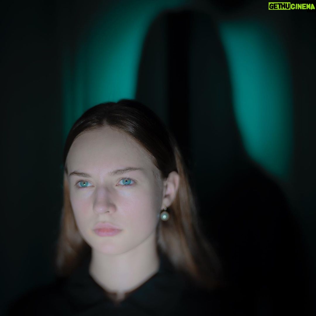 Rouzbeh Rashidi Instagram - A photo I took of @ostrovelika recently. ⇀ Her excellent new album, the tape "Confessions Of An Imposter", could be purchased on Fort Evil Fruit's Bandcamp page (fortevilfruit.bandcamp.com or follow the link in her bio)