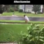 Royce Reed Instagram - I PROMISE you, I’m the best WeatherWoman out here DURING Hurricanes! (Excuse the typo) Stay tuned for the latest developments! #HurricaneIan #roycereed #weatherwoman #hurricaneianupdates #WeatheRoyce Florida