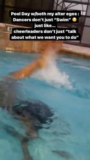 Royce Reed Instagram - It’s the dancer/cheerleader in me…🤷🏽‍♀️🤦🏽‍♀️😜 Ongoing question: Why did they hate on u so much… Me: People hate on the dancers/cheerleaders bcuz they have #legshipsandbody along with the flips, jumps and performance skills… #keepitcute #blockingfanatic #untilyoucankickyourlegtoyourearyoucanttellmeish #dontshootthemessenger #legsandhipsandbody #kandi 🎥: @frannys_hair