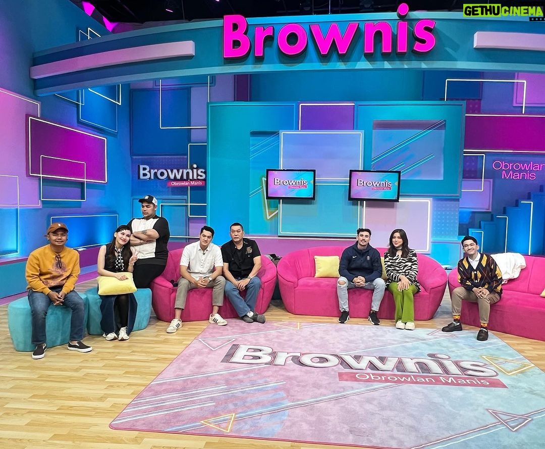 Ruben Onsu Instagram - Live @brownis_ttv Kamis