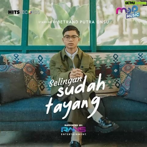 Ruben Onsu Instagram - SELINGAN Sudah Tayang youtube @officialmopmusic dan sudah bisa DOWNLOAD di semua platform music . #rubenonsu #bensu #realbensu #justruben #jalani_nikmati_syukuri #janganlupabahagia #senyuminaja #rezekigakketuker