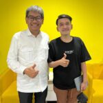 Ruben Onsu Instagram - Terima kasih Bapak @iskandar_hp71 dari KBRI Malaysia sudah datengh di kantor @mopchannel . Akan ada project apa ya ini ??? SOON . #rubenonsu #bensu #realbensu #justruben #jalani_nikmati_syukuri #janganlupabahagia #senyuminaja #rezekigakketuker