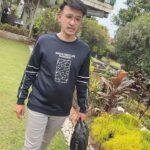 Ruben Onsu Instagram - Guysssssss aku mau kasih tau nih…….besok akan ada preloved loh di akun shop aku …haduh sedih deh melepas barang barang koleksi aku….tapi buat kalian aku rela deh So pantengin terus besok yaaa jangan sampai kelewatan…….. #preloved #rubenonsu #justbensu #janganlupabersyukur