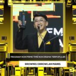 Ruben Onsu Instagram - Terima kasih Tuhan yg selalu bimbing jalanku, Terima kasih untuk istriku dan ketiga anakku, managerku @ne2ngrasyidah @ekopatriosuper @wiwi_dwi_aryantini dan tim @ekomandomanagementartis_musik juga tim yg salalu menemani setiap hari @ikhsanngrho @hadi.ramdhoni @biemansyah @heidyhellena juga team @mopchannel @bensmarket.official Rubeners, BxB, Wendaddict dan semuanya yg gak bisa aku sebut satu persatu dan @jck_desaratu & tim @brownis_ttv serta semua program yang pernah saya bawakan 🤍🤍🤍 . #rubenonsu #ruben #bensu #justruben #janganlupabersyukur #jalani_nikmati_syukuri #rejekigakketuker #janganlupabahagia #justruben #senyuminaja