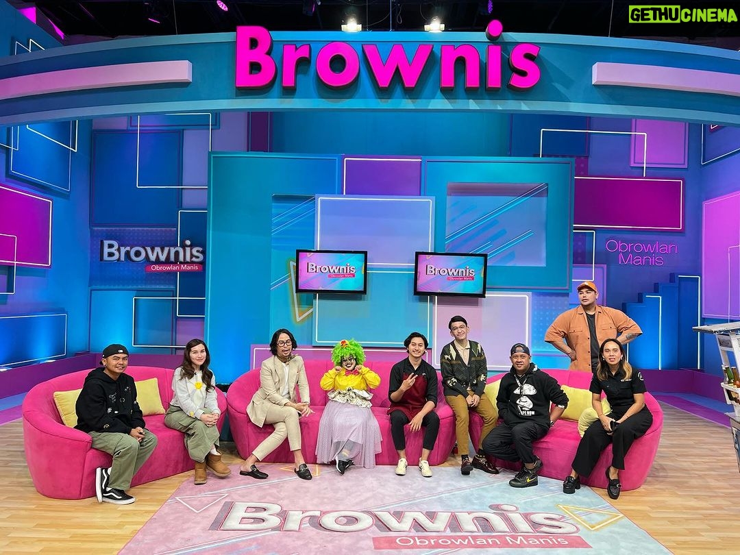 Ruben Onsu Instagram - Live @brownis_ttv Kamis