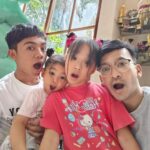 Ruben Onsu Instagram - Minggu, 31 Desember 2023 ♥️♥️♥️ #rubenonsu #bensu #realbensu. #justruben #jalani_nikmati_syukuri #janganlupabhagaia #senyuminaja #rezekigakketuker