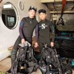 Ruben Onsu Instagram - Akhirnya setelah sekian lama ada juga yg bisa barengan untuk hobi yg sama, 13 tahun saya diving dan baru ini partner yg saya bawa bisa ngimbangin durasi jam saya di dalam air, keren nyo, next tambah lagi ya kedalaman nya hehehehe . #rubenonsu #bensu #realbensu #justruben #jalani_nikmati_syukuri #janganlupabhagaia #senyuminaja #rezekigakketuker