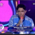 Ruben Onsu Instagram - INIKAH CINTA @betrandpetoputraonsu di HUT Indosiar ke 29 . #rubenonsu #bensu #realbensu #justruben #jalani_nikmati_syukuri #janganlupabahagia #senyuminaja #rezekigakketuker