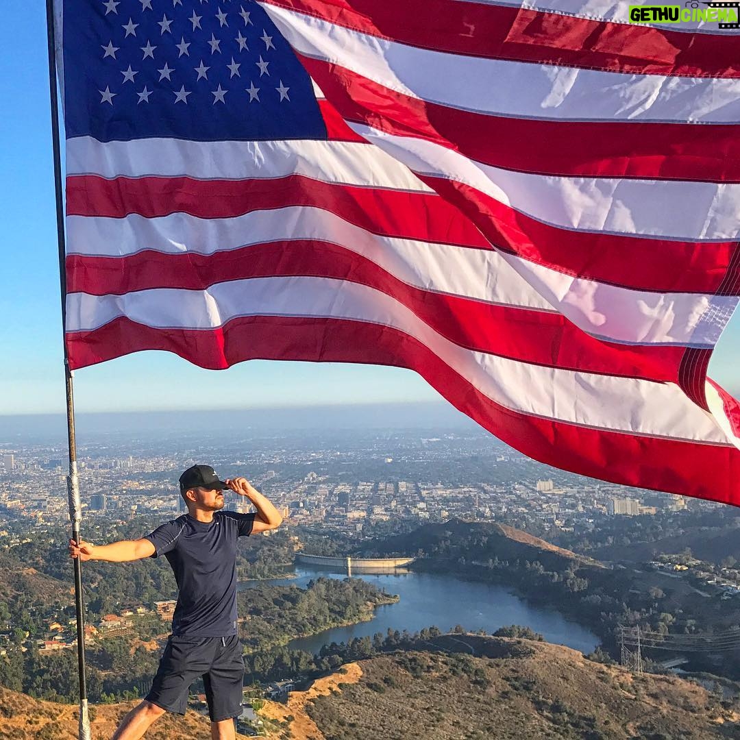 Ruben Sole - 2.3K Likes - USA #wisdomtree #wisdomtreehike #losangeles
