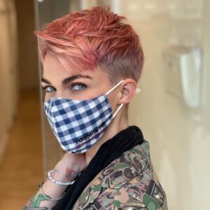 Ruby Rose Instagram - New York minute. Really fell in love with New York again this trip. Falling in love with my self again has allowed me to fall in love with so much more. Also thank you @ryantrygstadhair .. you knew I needed some love and a little glamor in my life and the cut and color you did really made me look how I feel inside. 🥰 I don’t want to leave .. but alas this next week is going to be beautiful, truly. ADVENTURES ONLY. Also for fellow people who may have .. I don’t know.. not left the house In months.. it isn’t as scary as you think, I went to the park before I could do the crowds. I bought sunglasses and basically dropped my bag and all it’s contents all over bergdorf Goodman’s floor. I almost left a taxi without paying because I forgot it’s not Uber and I kept asking everyone if I was allowed to touch things in store because I don’t know anymore with Covid lol. But I’m full. So full. So give it a go if you can. Image description: Slide one I am standing in front of an elevator, taking a photo through the Mirror, I cut my hair and dyed it a light soft pink. I’m happy. Slide two I am laying in the park, resting, there are beautiful trees everywhere around me ( not pictured ) Other slides: Basically more photos of my hair 😂