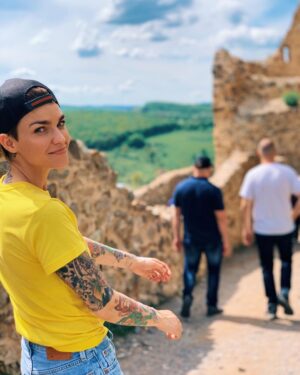 Ruby Rose Instagram - Come on baby let's get out of this town 
I got a full tank of gas with the top rolled down.