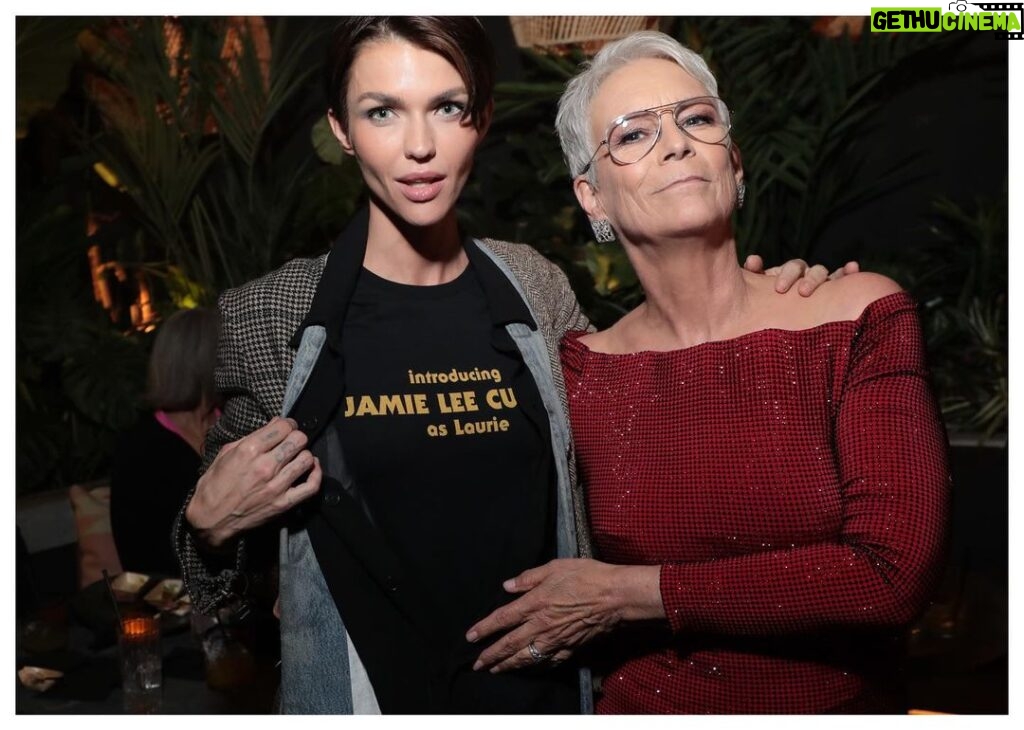 Ruby Rose Instagram - When no introduction is needed. @jamieleecurtis #halloweenends Who saw Halloween ends this weekend!!?