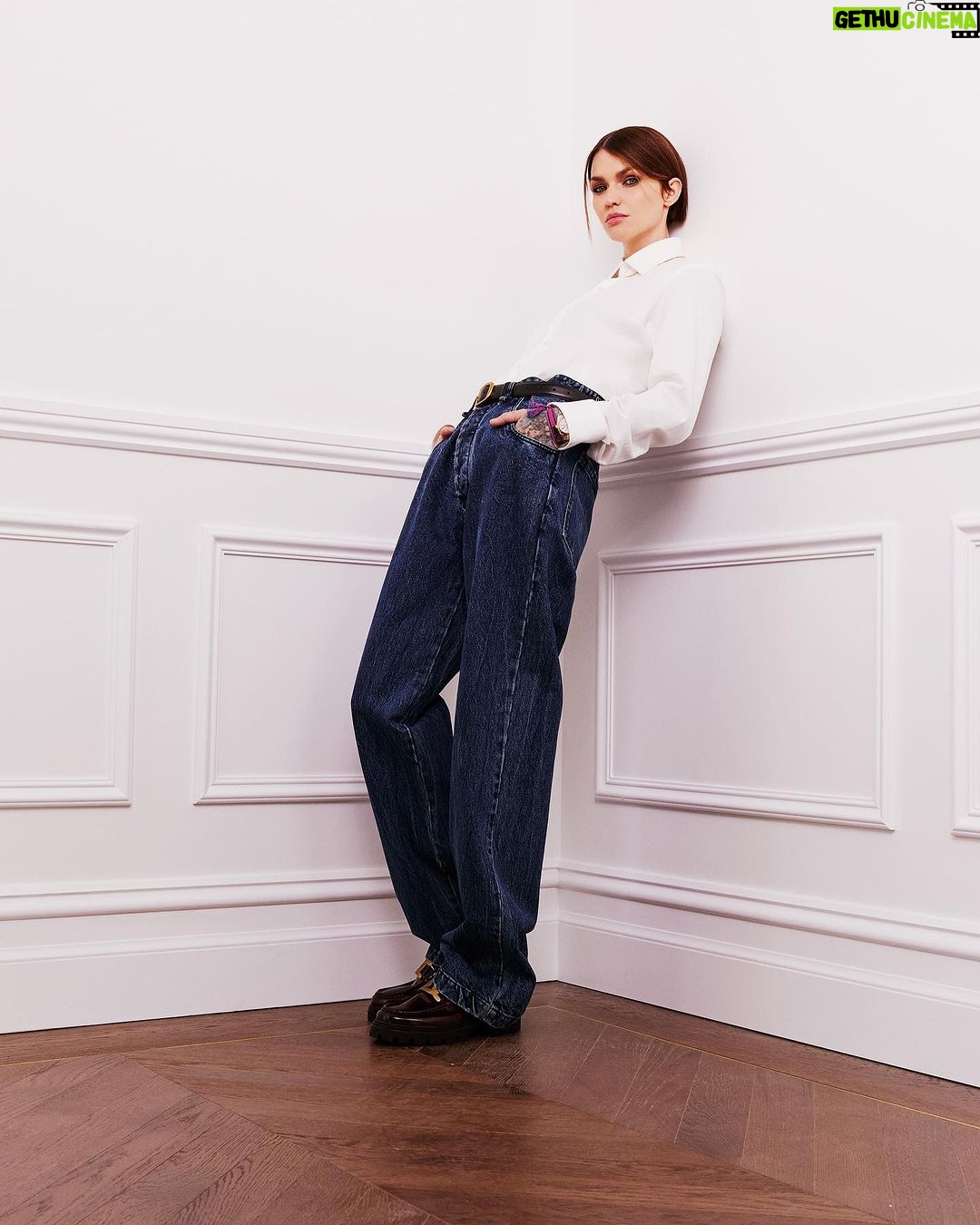 Ruby Rose Instagram - 2:22 a ghost story. Get tickets now! It’s so so fun! I was very jet lagged for this interview. I don’t remember what I said but I remember thoroughly enjoying working with everyone from Stellar Magazine and somehow a 15 minute interview turned into an hour long chit chat. @stellarmag Photography: Daniel Nadel Styling: Irene Tsolakas Interview: Karlie Rutherford Melbourne, Victoria, Australia