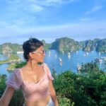 Ruchira Jadhav Instagram - Travel shoots are very challenging. While it might seem like fun, the reality involves being on our toes around the clock, working tirelessly in rain or scorching heat to capture the best shots within tight schedules. There was this incident I remember, Before reaching this destination, Ti Top island.. When we went to the dome of islets. Since we had time restrictions, I memorised my script hurriedly, rolled the camera & started narrating the story & by the time I finished the shot, we had already come out of the dome. I realised that, I couldn’t even take a glance at location as I was looking into the camera & was intrigued in the shot. Yes.. it happens sometimes. But whenever possible, I make sure that I balance the ARTIST & SEEKER within me !😇 Well, This was Ti top Island at HALONG bay. We’ve climbed 450 steps to reach at the top. #ruchirasays While we were bit sceptical about this hike, I said I’m on ! & with the limited crew, we made it. Yes yes.. I’d climb any miles to witness the SUN. Sweat & Smiles are the witnesses ☺️🌅🇻🇳 #RuchiraJadhav #Vietnam #Travelshow #Bollylands @bollylandsofficial #episodesoutnow Ti Top Island Ha Long Bay